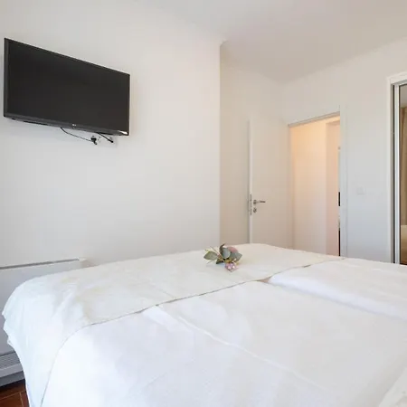 Luxury Ana Apartament Trogir
