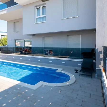 Luxury Ana Apartament